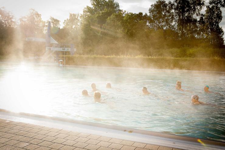Freibad_Tuttlingen_Schwimmerbecken_Seniorenspass-Morgennebel_lowres_72dpi